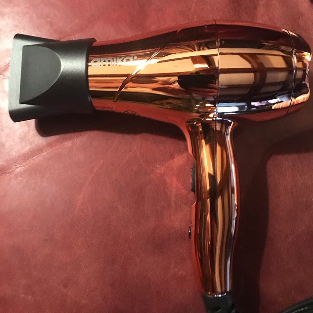 Amika Rose Gold Mini dryer